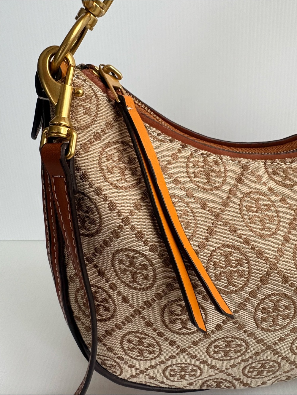 Tory Burch Crescent Crossbody Bag tan brown Color Handbag small  EUC - Picture 4 of 17